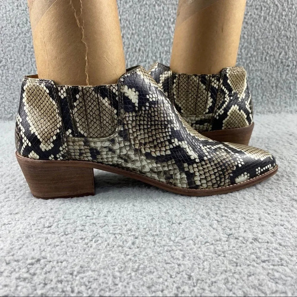 New Madewell Sonia Low Chelsea Bootie Snake Emboss Leather Womens 8 Brown Black - Picture 11 of 16